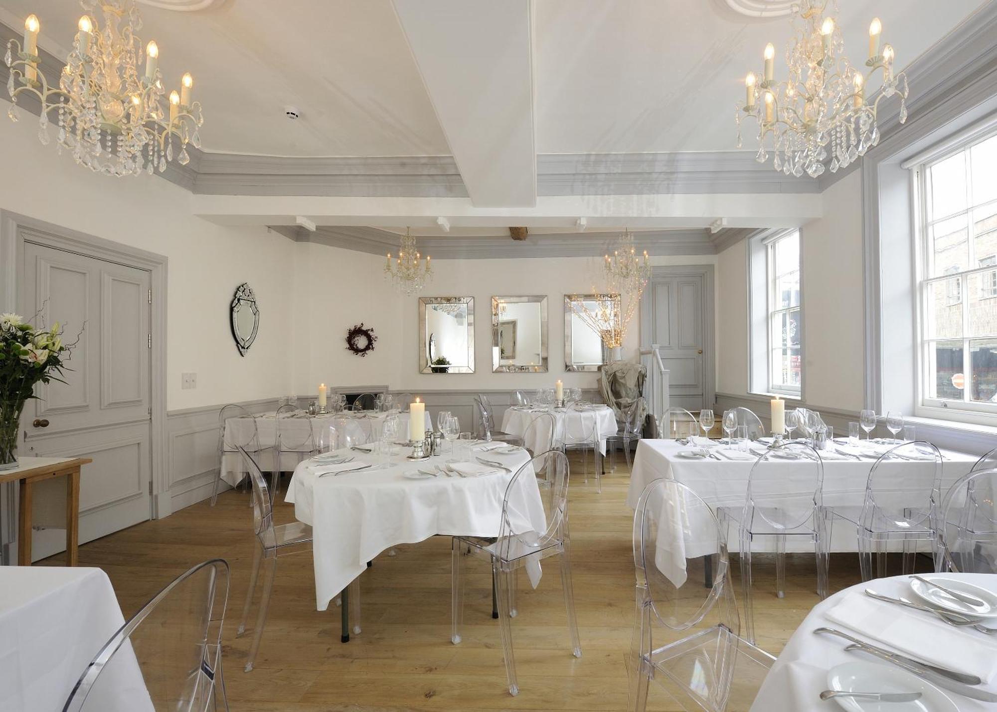 Hotel Lion & Pheasant 4*
